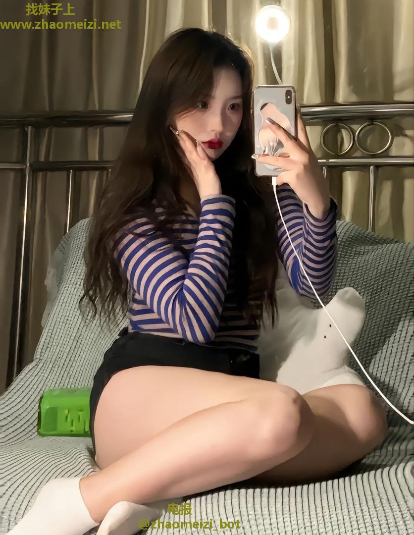 优雅气质小妹妹