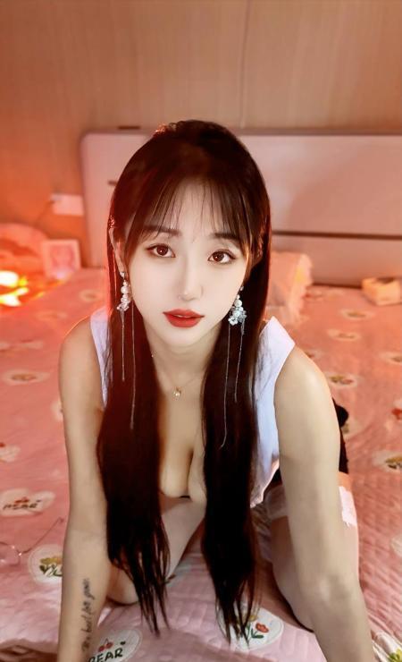 宁波巨乳御姐艳娜