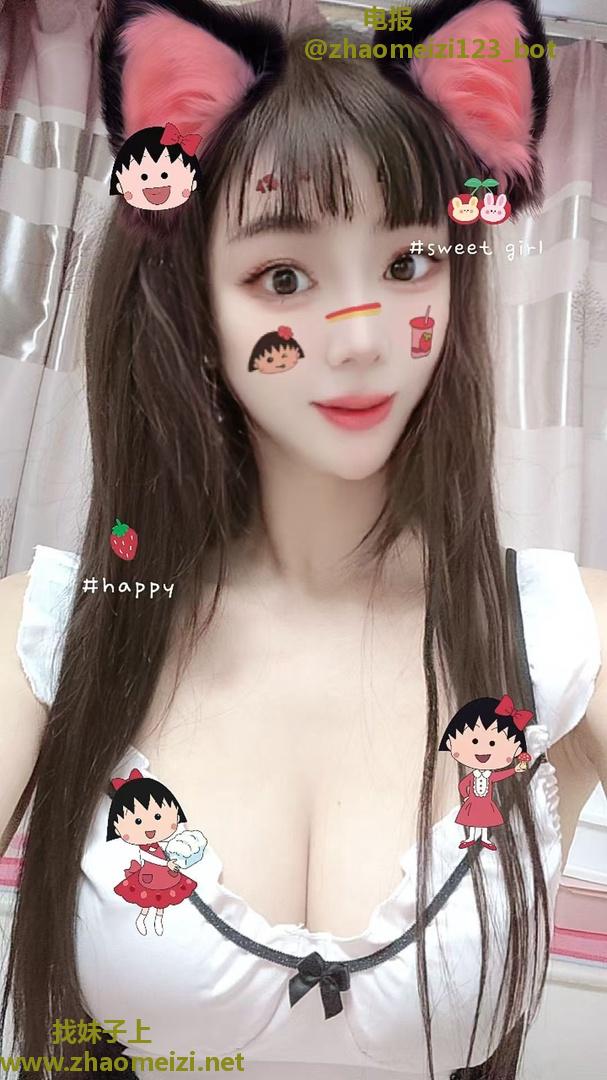 抱着头猛插嘴的骚妇