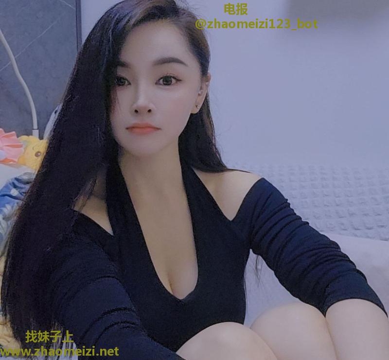 情趣诱惑颜值甜儿