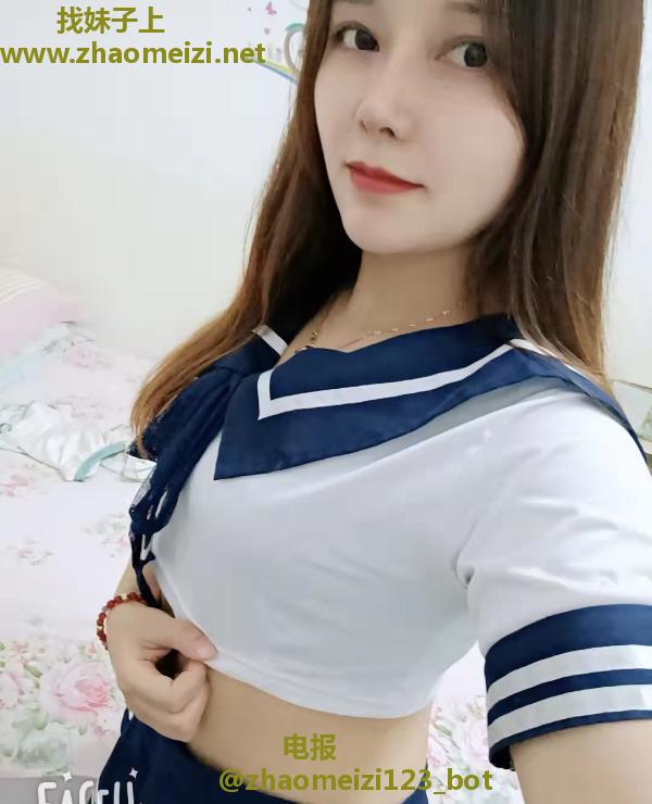 大奶小娟老师