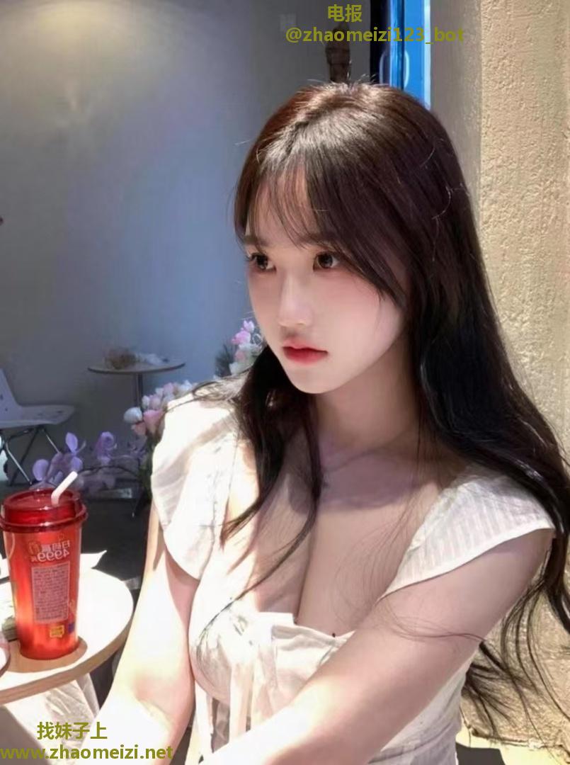 情趣大长腿妮子