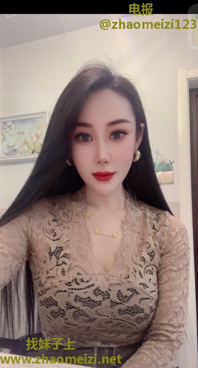 出击大高个御姐