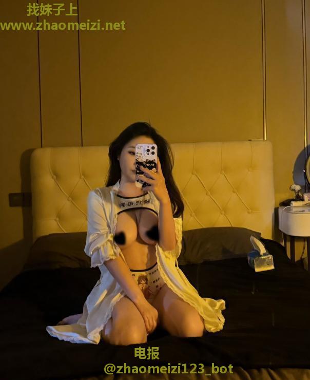 大胸萝莉体验记