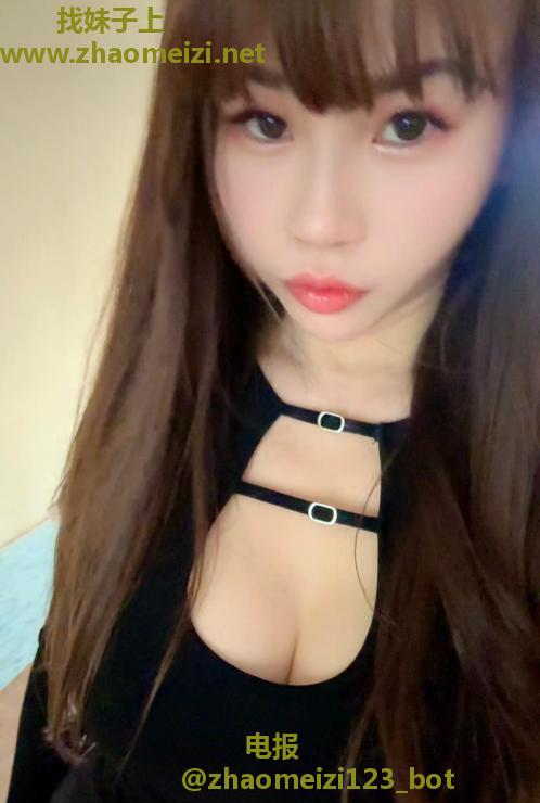 美臀卡戴珊骚琳