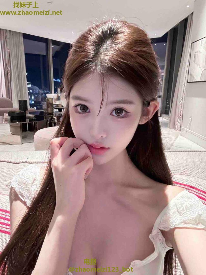 极品性感清纯女高兼职