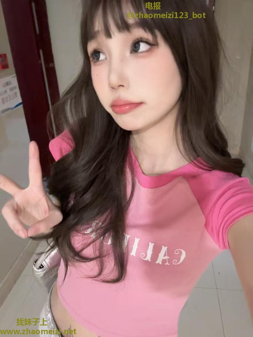 广州甜美嫩妹