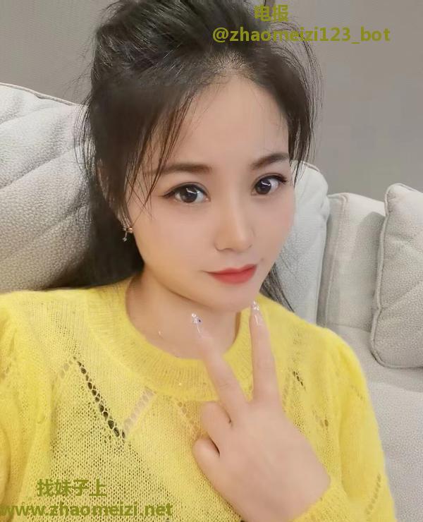 七堡御姐小欣欣