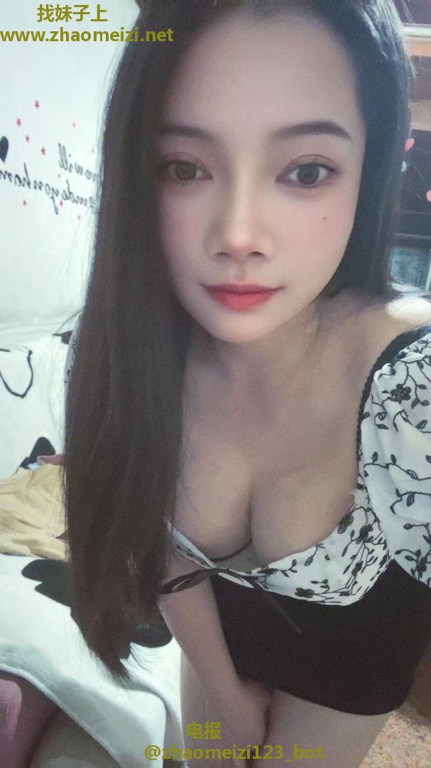 吴兴区大奶子骚女人