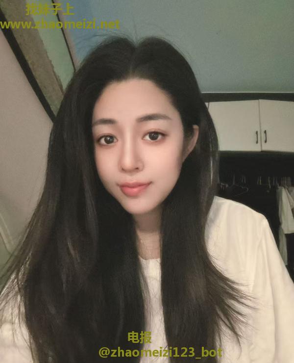 大长腿丰满梓琪口活好