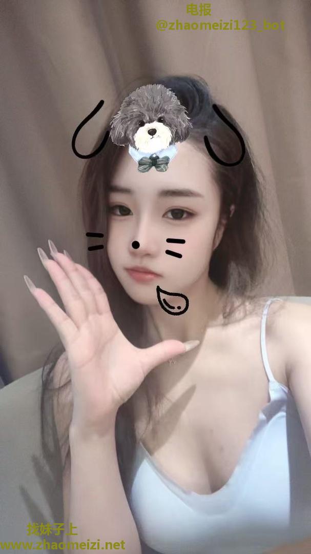 兼职粉嫩鲍鱼一线天