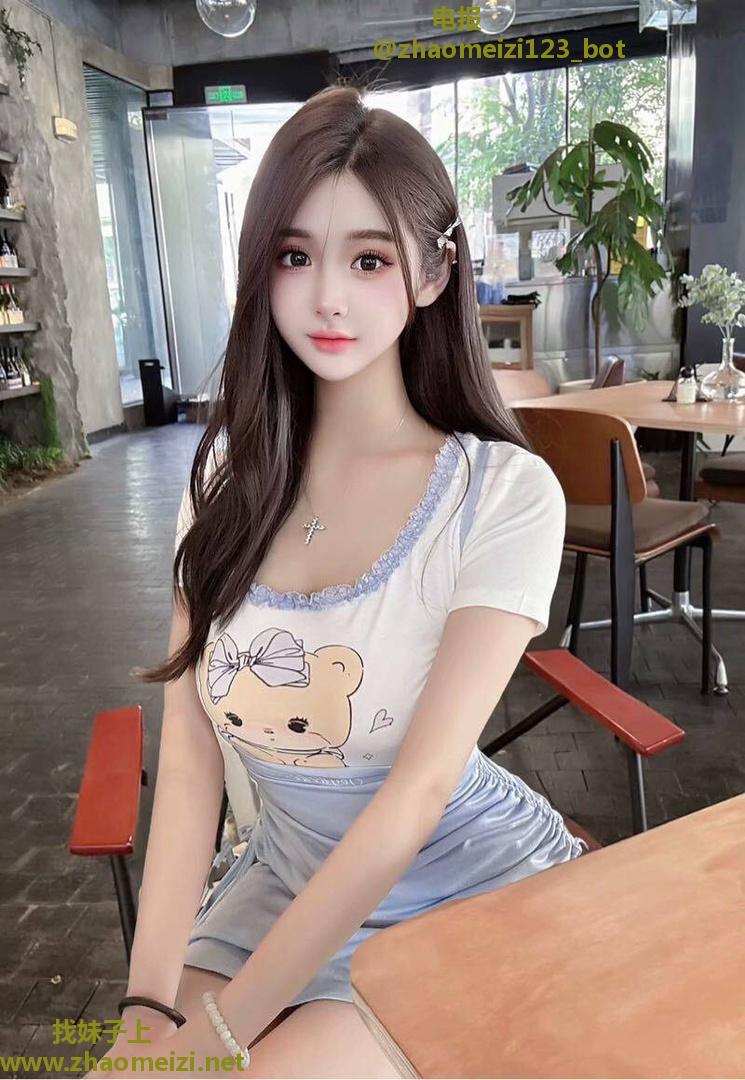 性感小美女B紧粉嫩水多