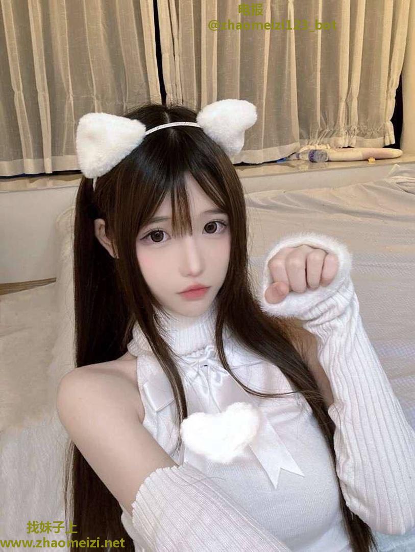 可爱白虎多汁萌妹