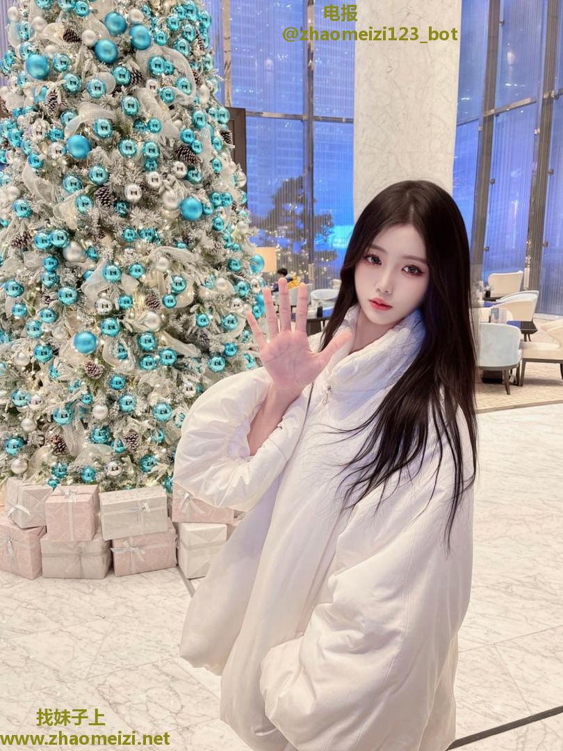 极品清纯反差女神