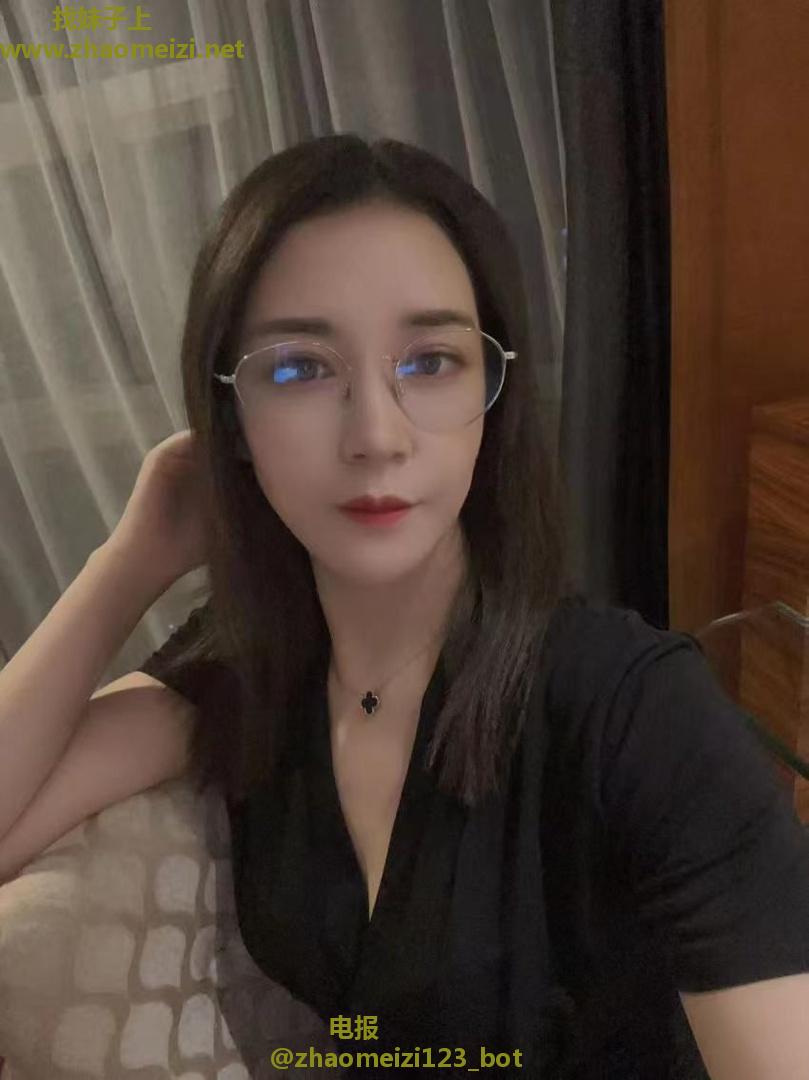 高新御姐王老师