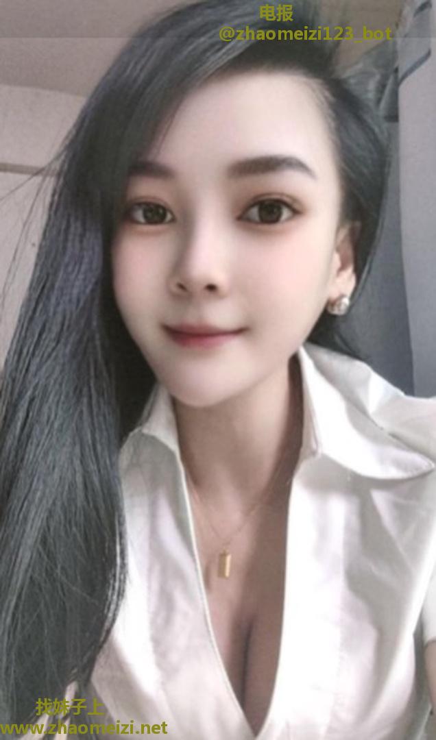 黑丝制服佳琦