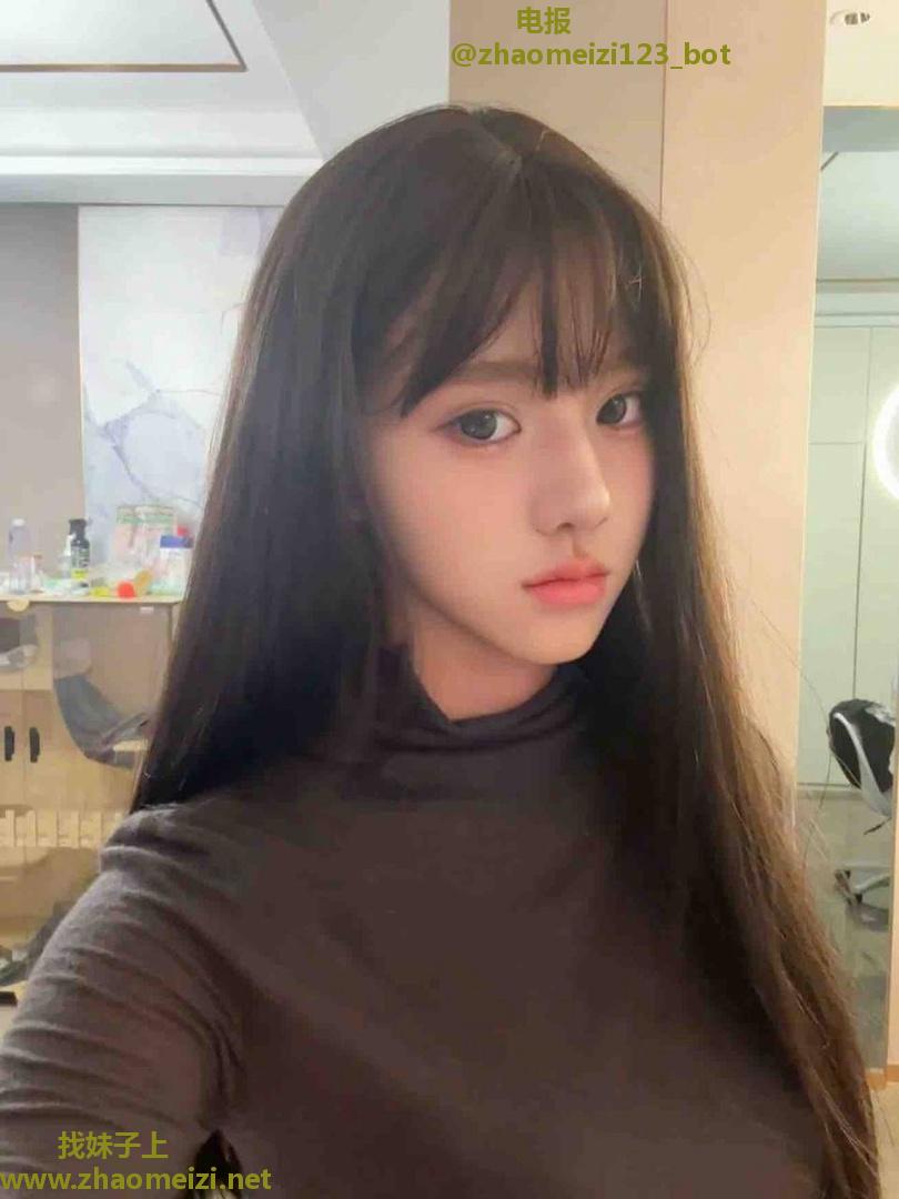 赤峰白皙敏感可爱萌妹