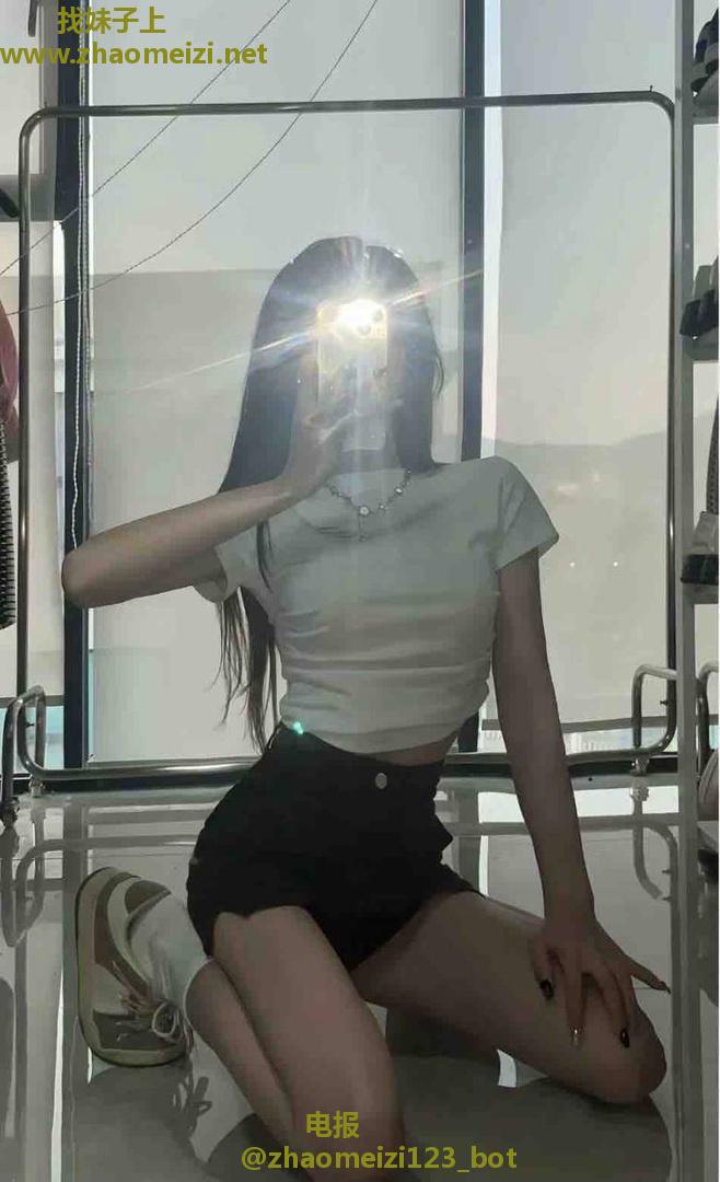 天河03小姐姐