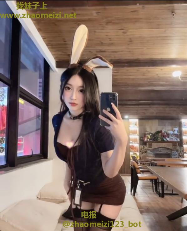 偶遇神似江疏影的妹子