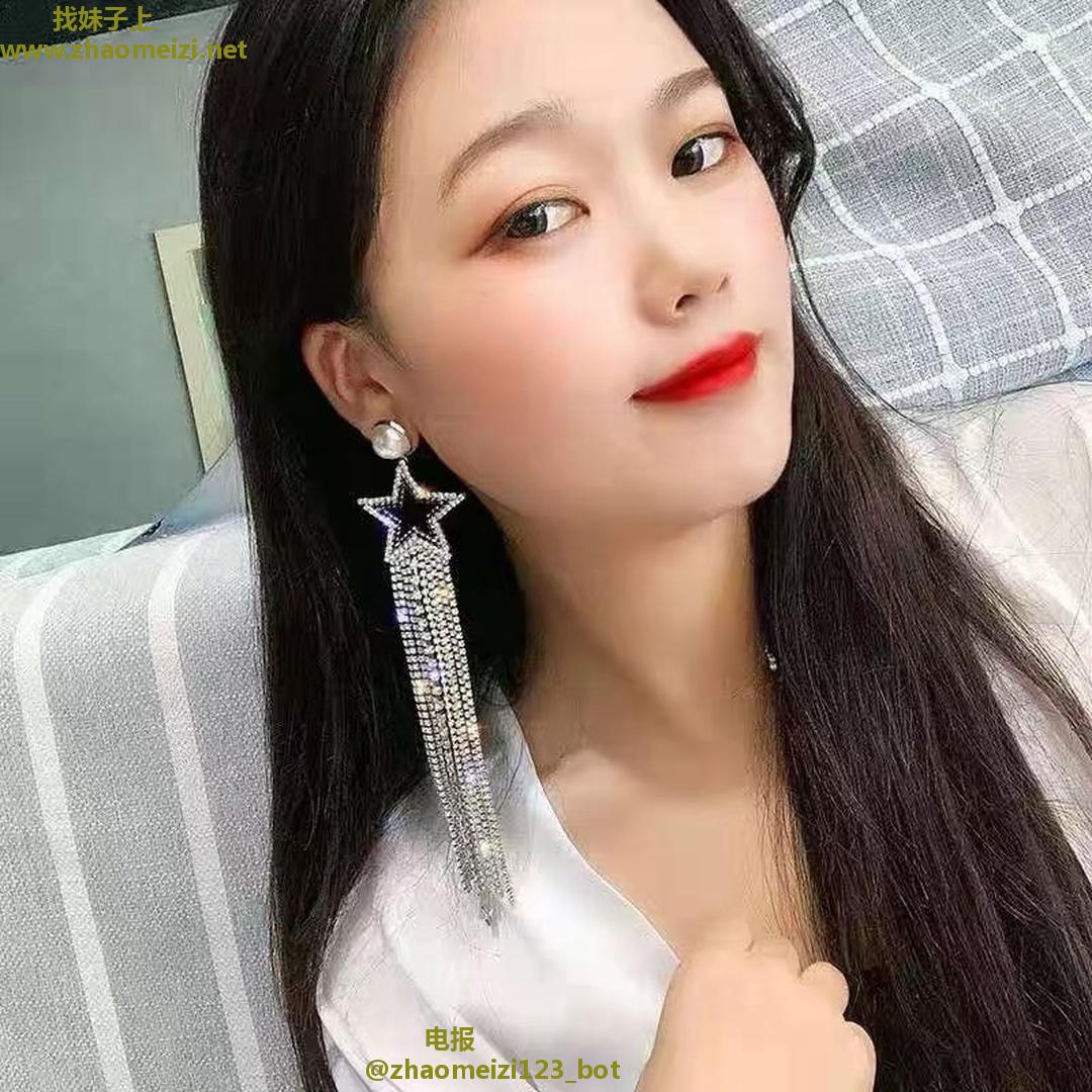 临平高颜值新人敏敏