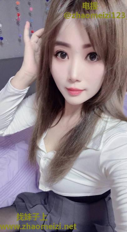 思明肤白貌美长腿老师