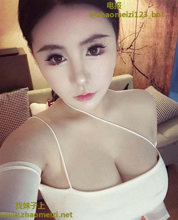 二刷西安肥臀爆乳骚货