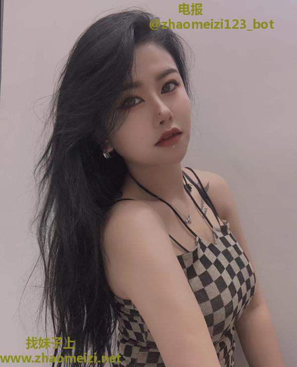 龙华D奶木子