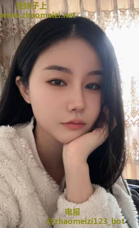 南山颜值D杯曼曼
