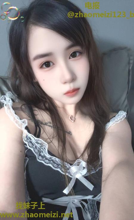 二刷东站护士诗涵