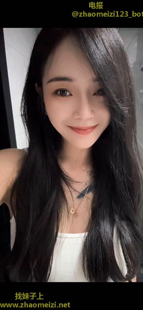 杭州汽车站高颜值小妹