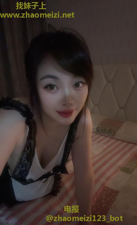 三里亭大胸小七