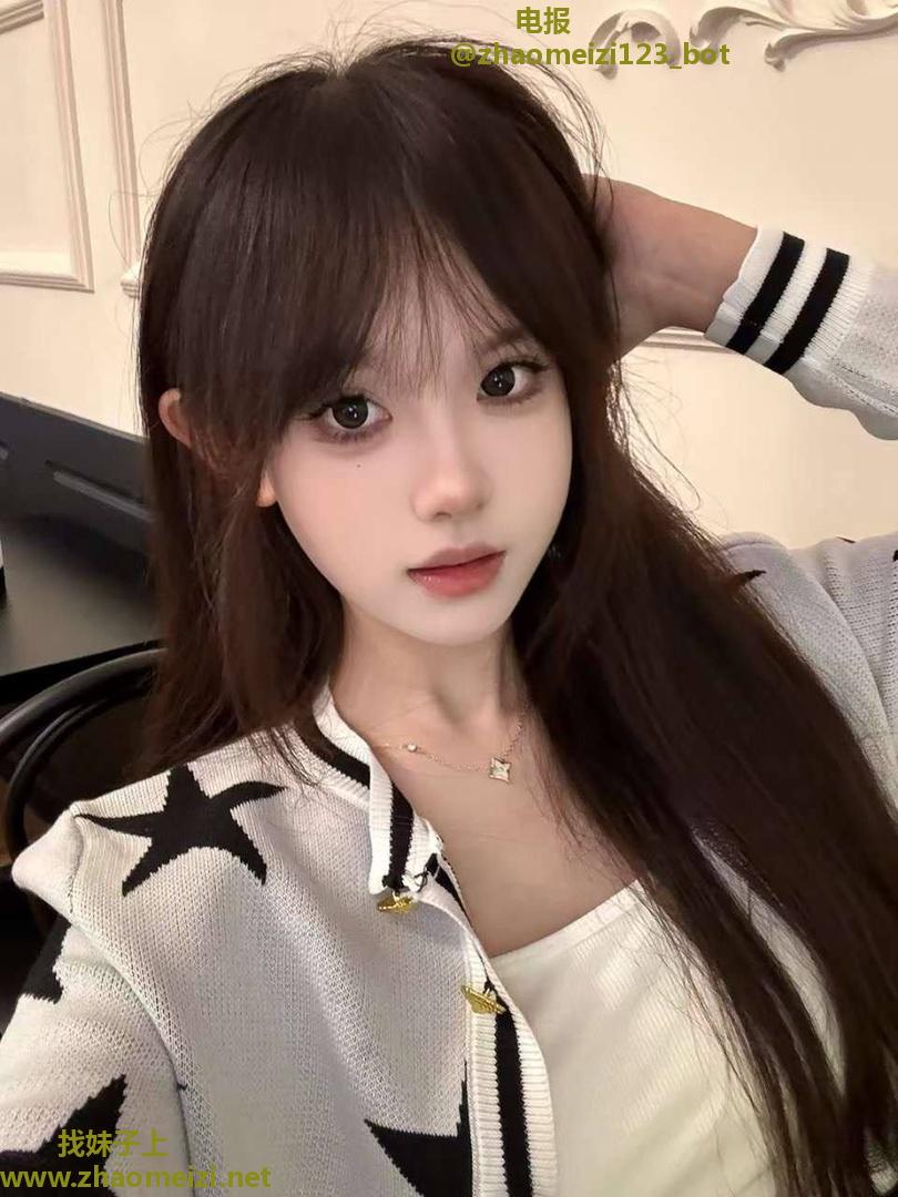 可爱听话邻家嫩妹