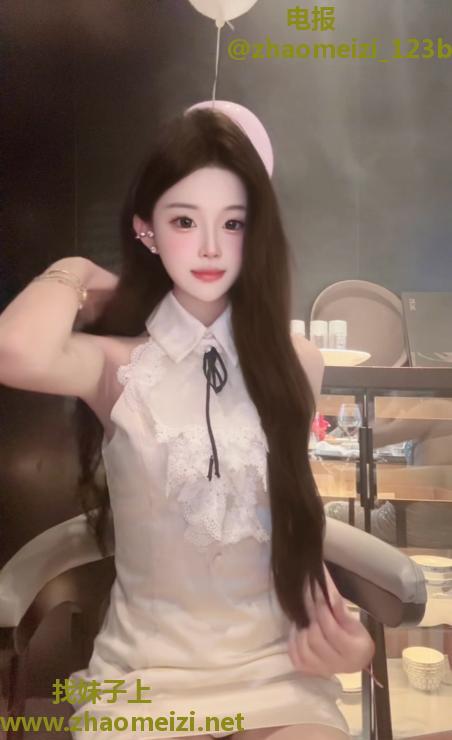 清纯甜美小布丁