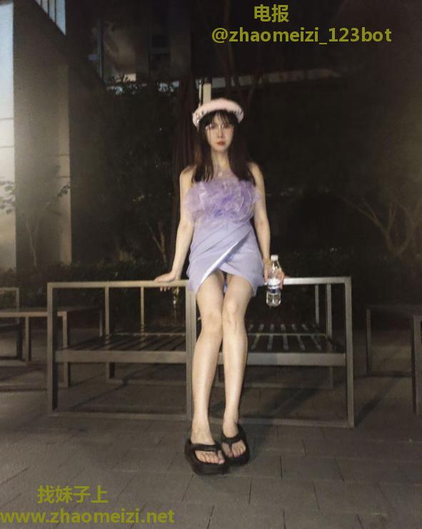 滨江长腿普拉老师歆宝