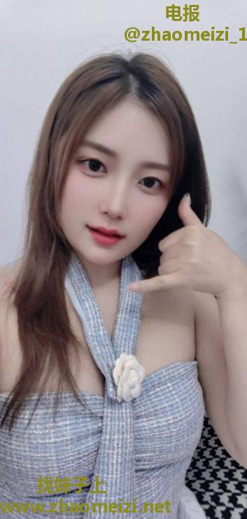 温柔体贴的小姐姐