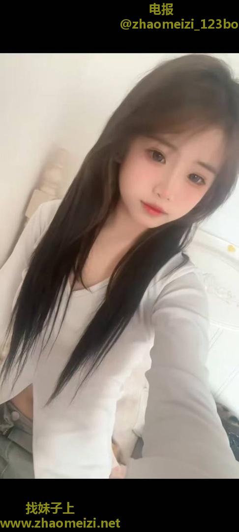 玲珑可爱小姐姐