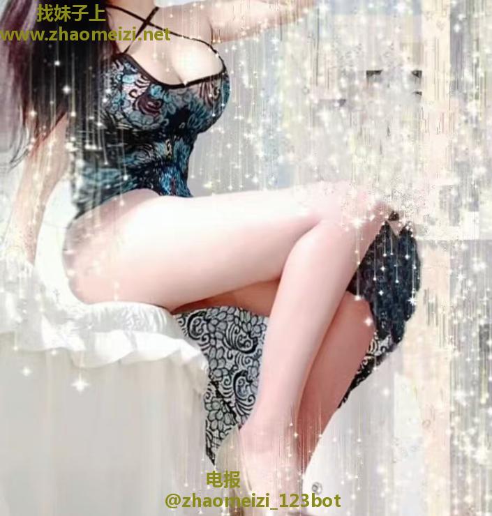 美骚妇 美轩