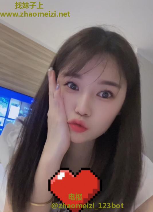 雨花粘人小妖精