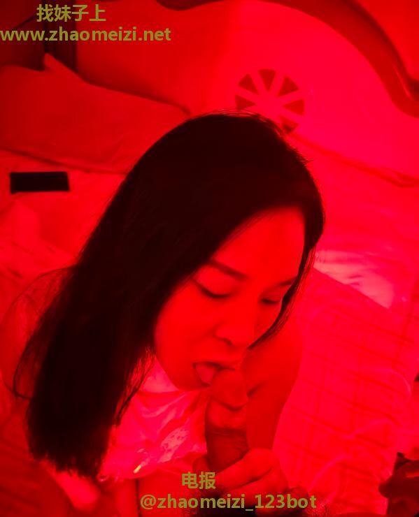 市区风骚小姐姐