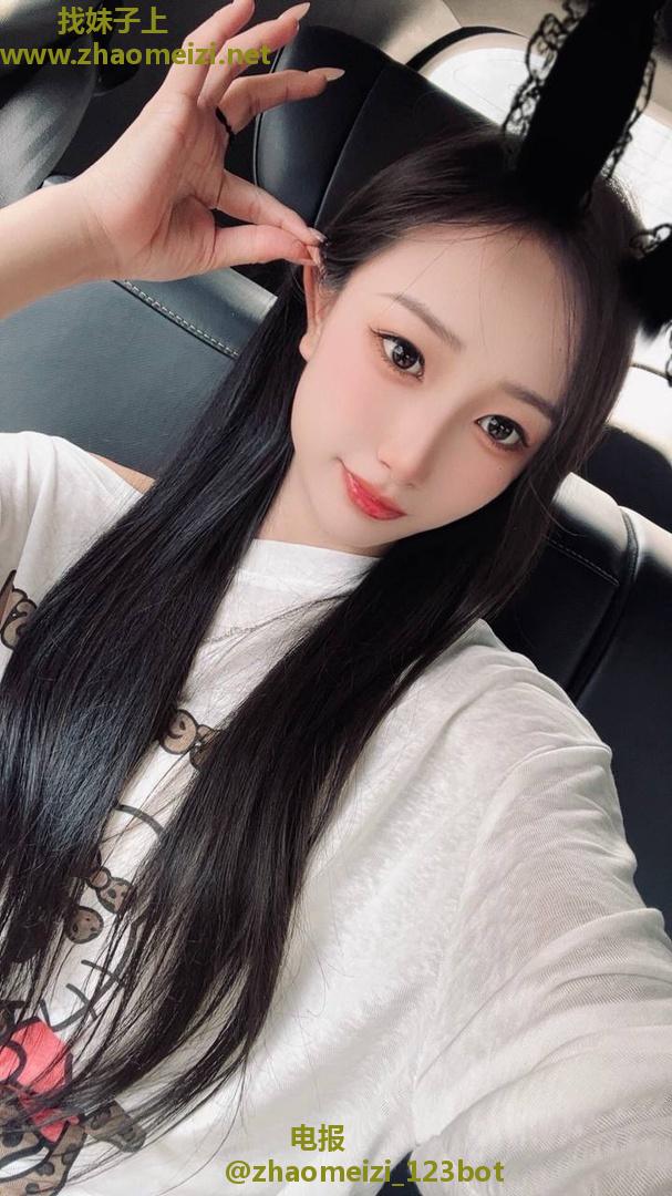 极品美女刚下海兼职