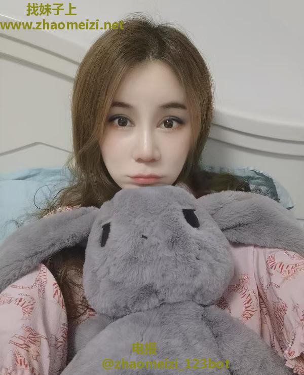 滨江爆草性感女仆