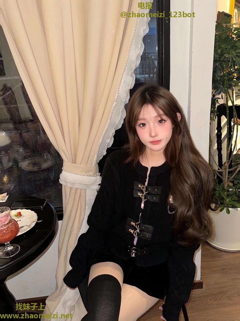 年轻敏感小妹很粉