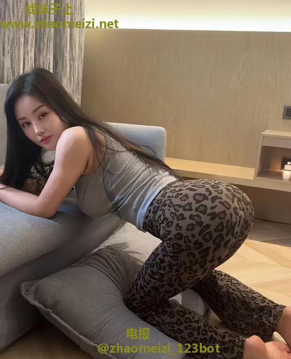 上城翘臀骚兮兮