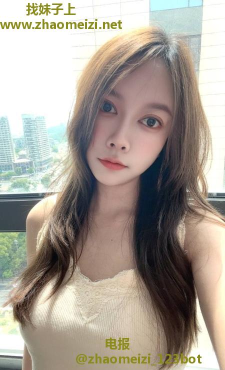 可御可甜的妹子