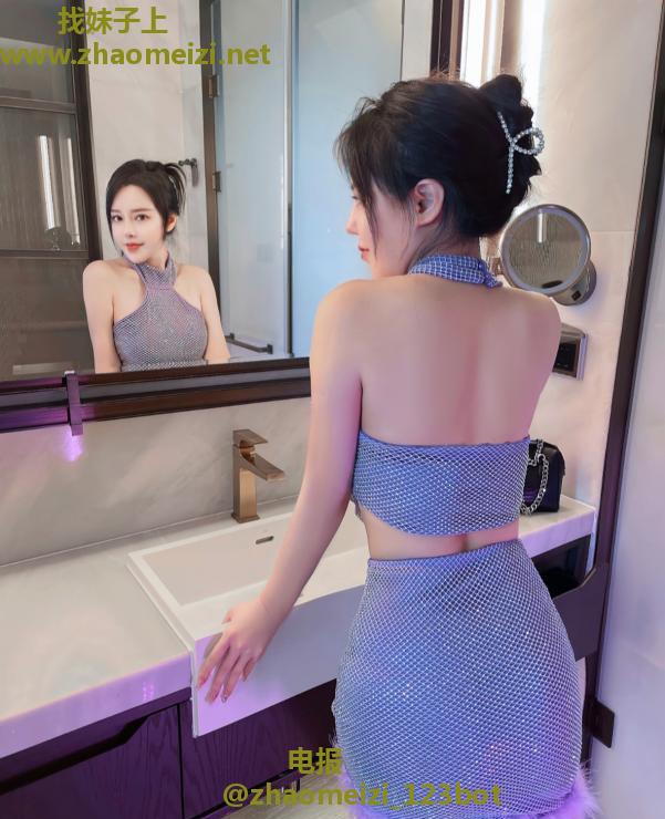 天河肥臀爆乳筱桐