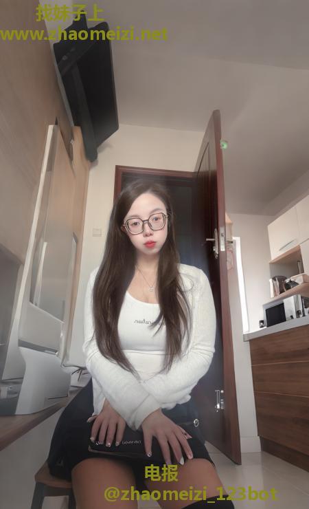 大胸妹子小柔
