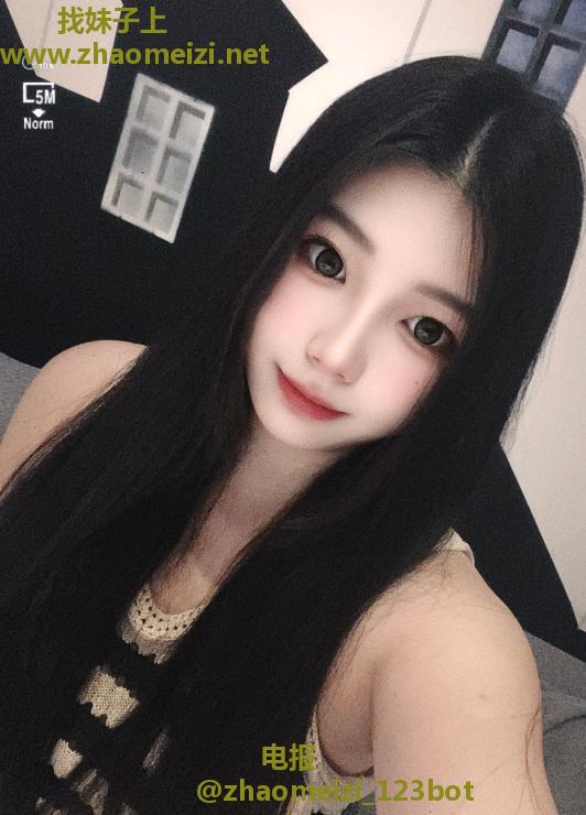 肥臀大胸妹