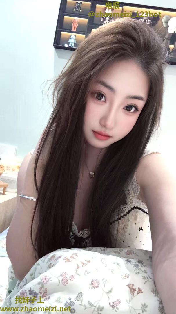 会上瘾的胸大御姐