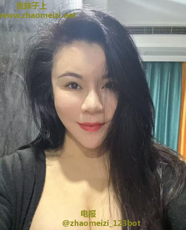 大奶熟女飘雪