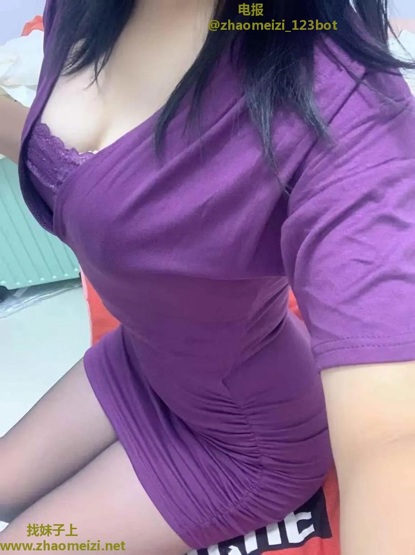 禅城大胸嫩妹